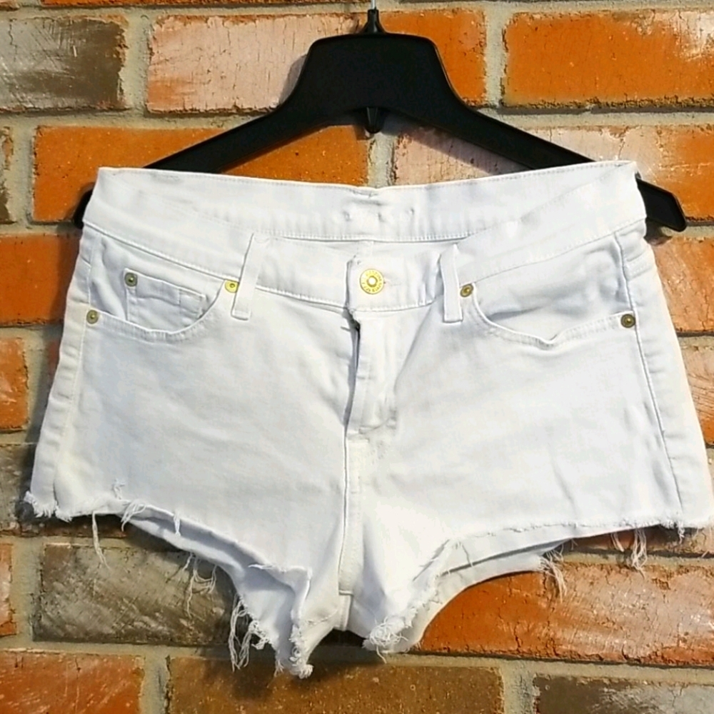 COPY - 7 for all mankind white shorts 28
